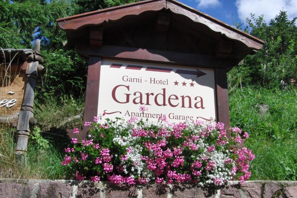 Hotel Garni Gardena - Appartments Santa Cristina Val Gardena Dış mekan fotoğraf